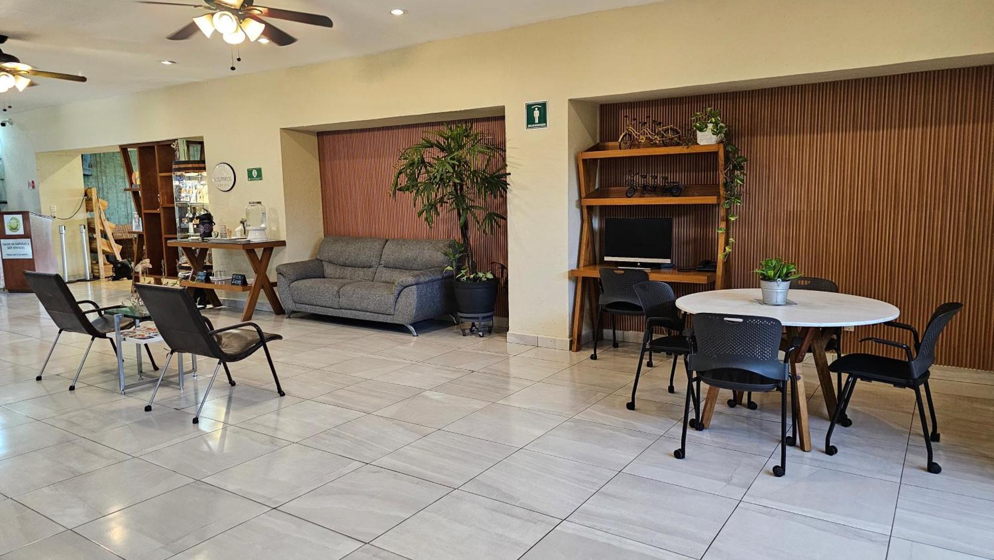 Comfort Inn Cordoba Exterior photo